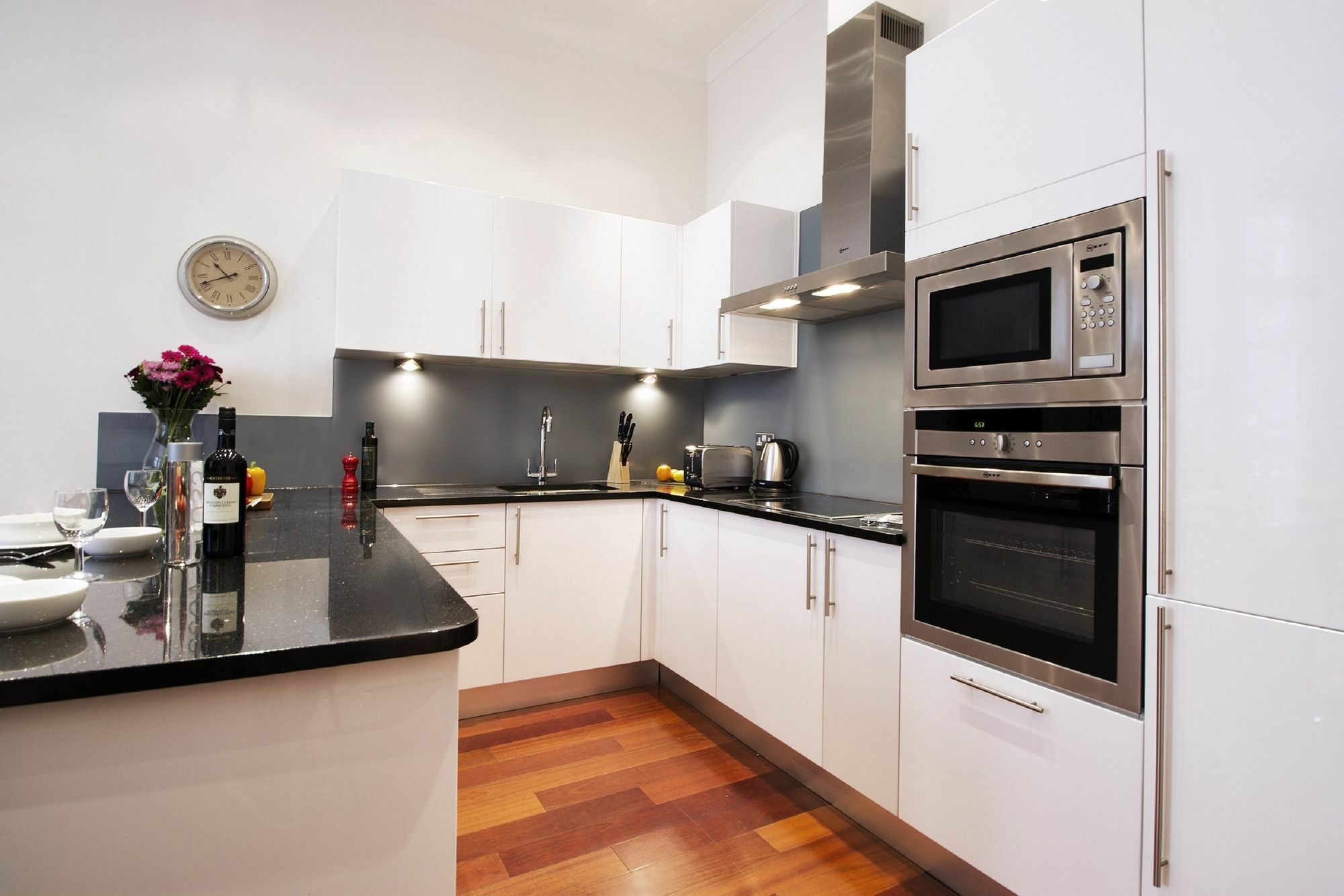 Kensington One Apartment London Ngoại thất bức ảnh
